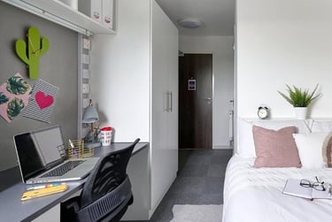 1 bed studio, Ebrington Street, City Centre, Plymouth, PL49AQ - Image 7